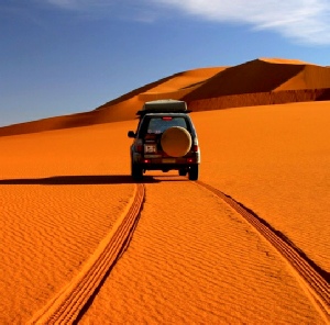 Merzouga desert Camp , Excursion Around The dunes Of Erg Chebbi
